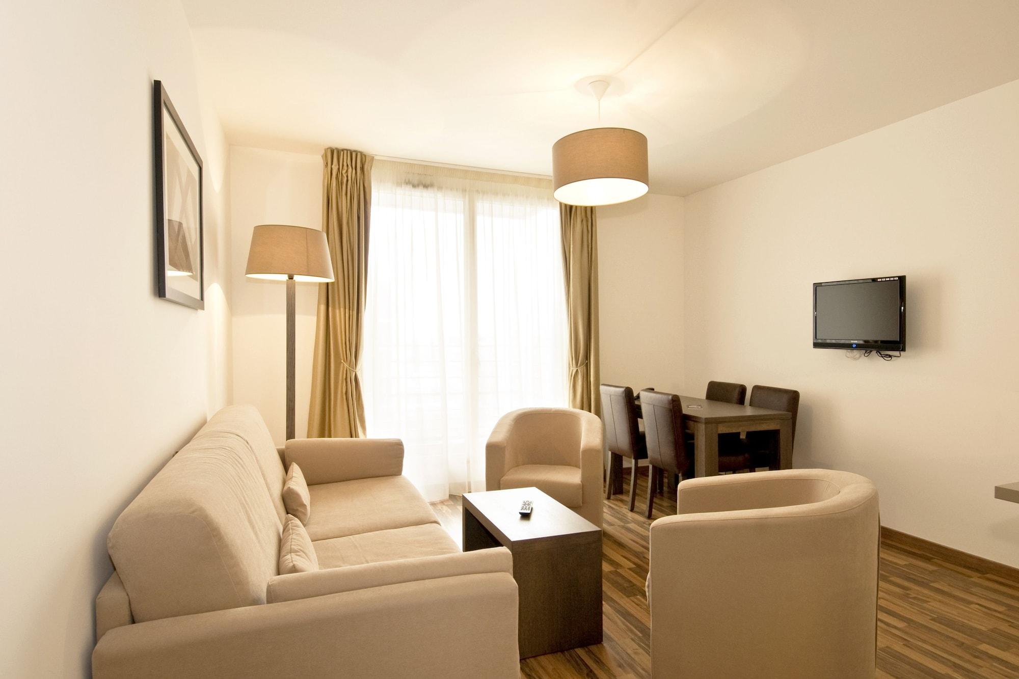 Residhome Asnieres Kültér fotó