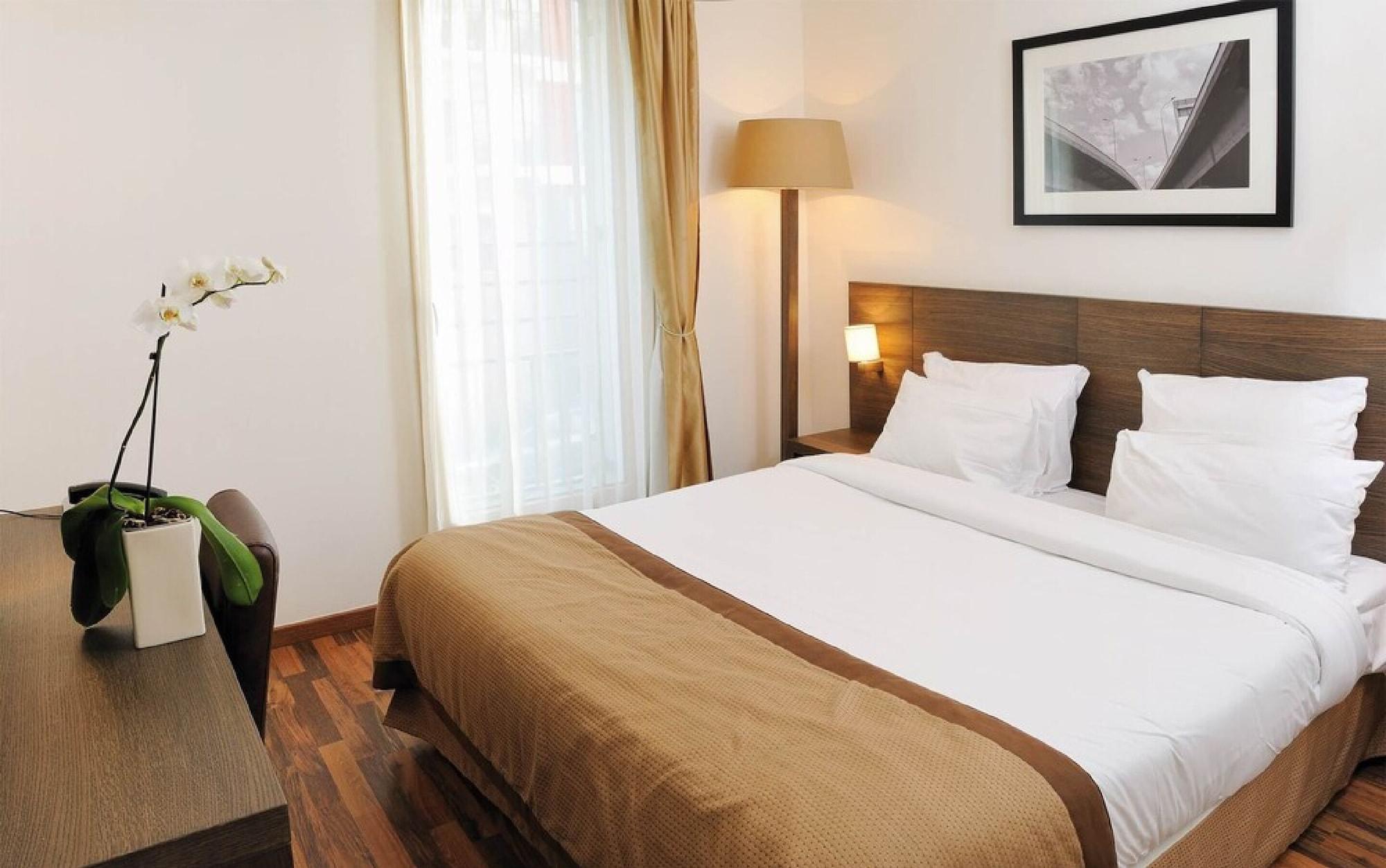 Residhome Asnieres Kültér fotó
