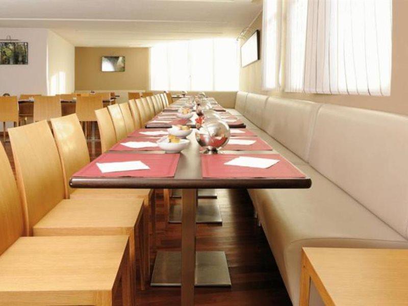 Residhome Asnieres Kültér fotó